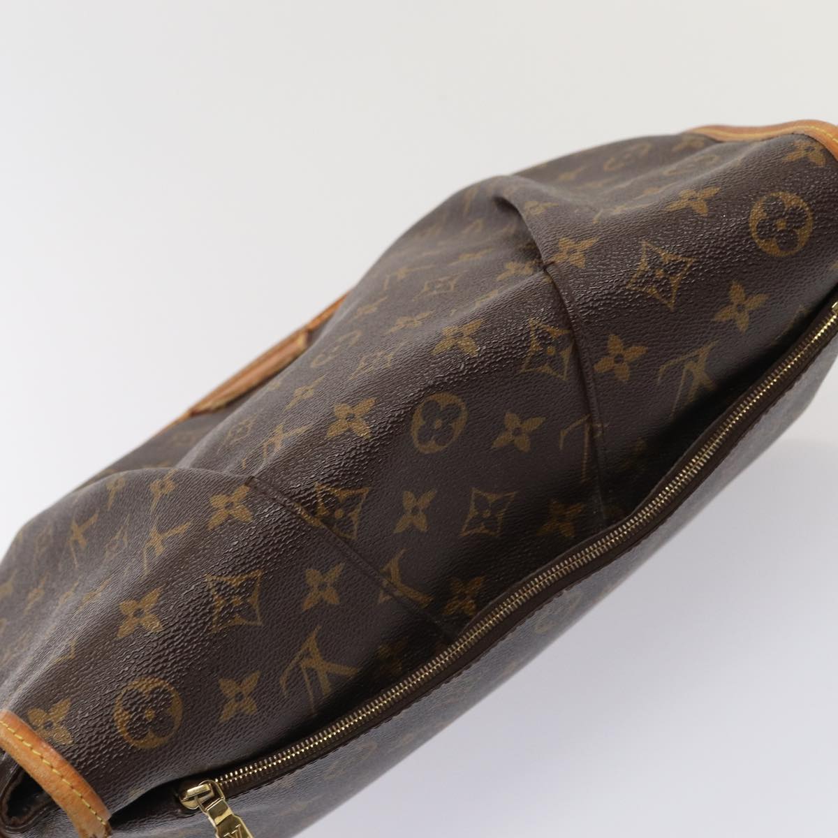 LOUIS VUITTON Monogram Menilmontant MM Shoulder Bag M40473 LV Auth 84949