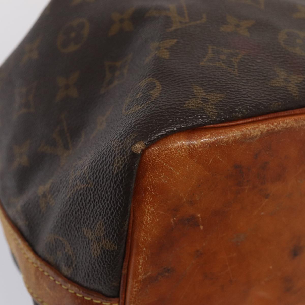 LOUIS VUITTON Monogram Petit Noe Shoulder Bag M42226 LV Auth 84951