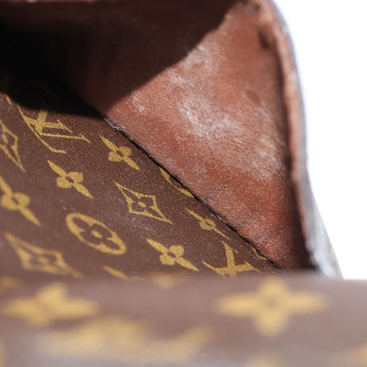 LOUIS VUITTON Monogram Saint Cloud MM Shoulder Bag M51243 LV Auth 84995