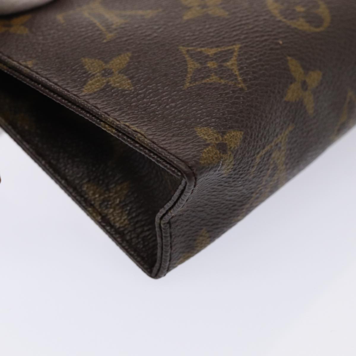 LOUIS VUITTON Monogram Poche Toilette 15 Pouch M47546 LV Auth 85063