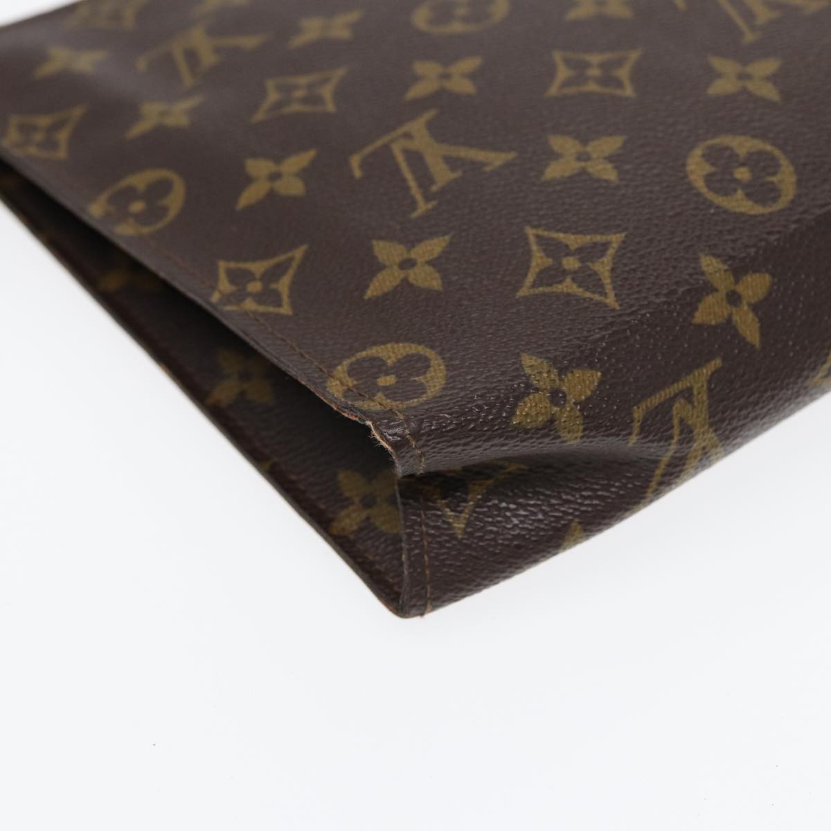 LOUIS VUITTON Monogram Poche Toilette 26 Pouch M47542 LV Auth 85079