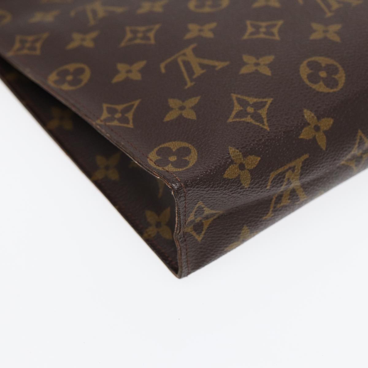 LOUIS VUITTON Monogram Poche Toilette 26 Pouch M47542 LV Auth 85080