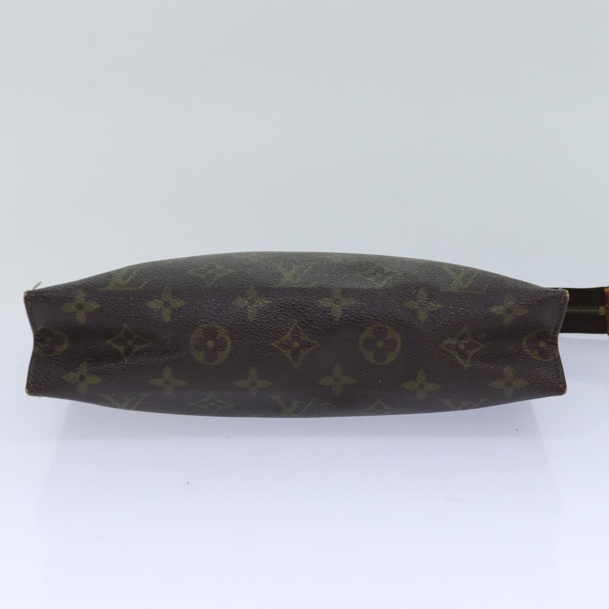 LOUIS VUITTON Monogram Poche Toilette 26 Pouch M47542 LV Auth 85083