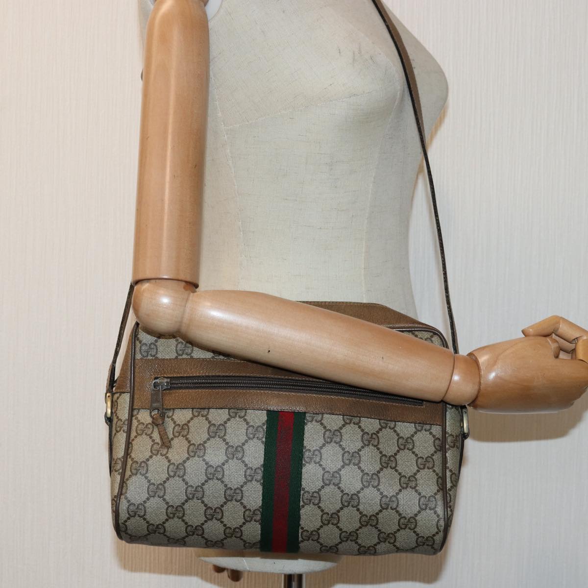 GUCCI GG Supreme Web Sherry Line Shoulder Bag PVC Beige Gold Auth 85110