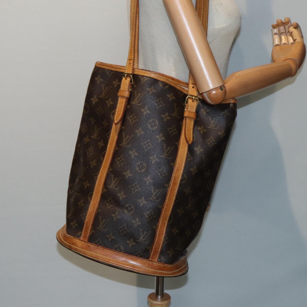 LOUIS VUITTON Monogram Bucket GM Shoulder Bag M42236 LV Auth 85151