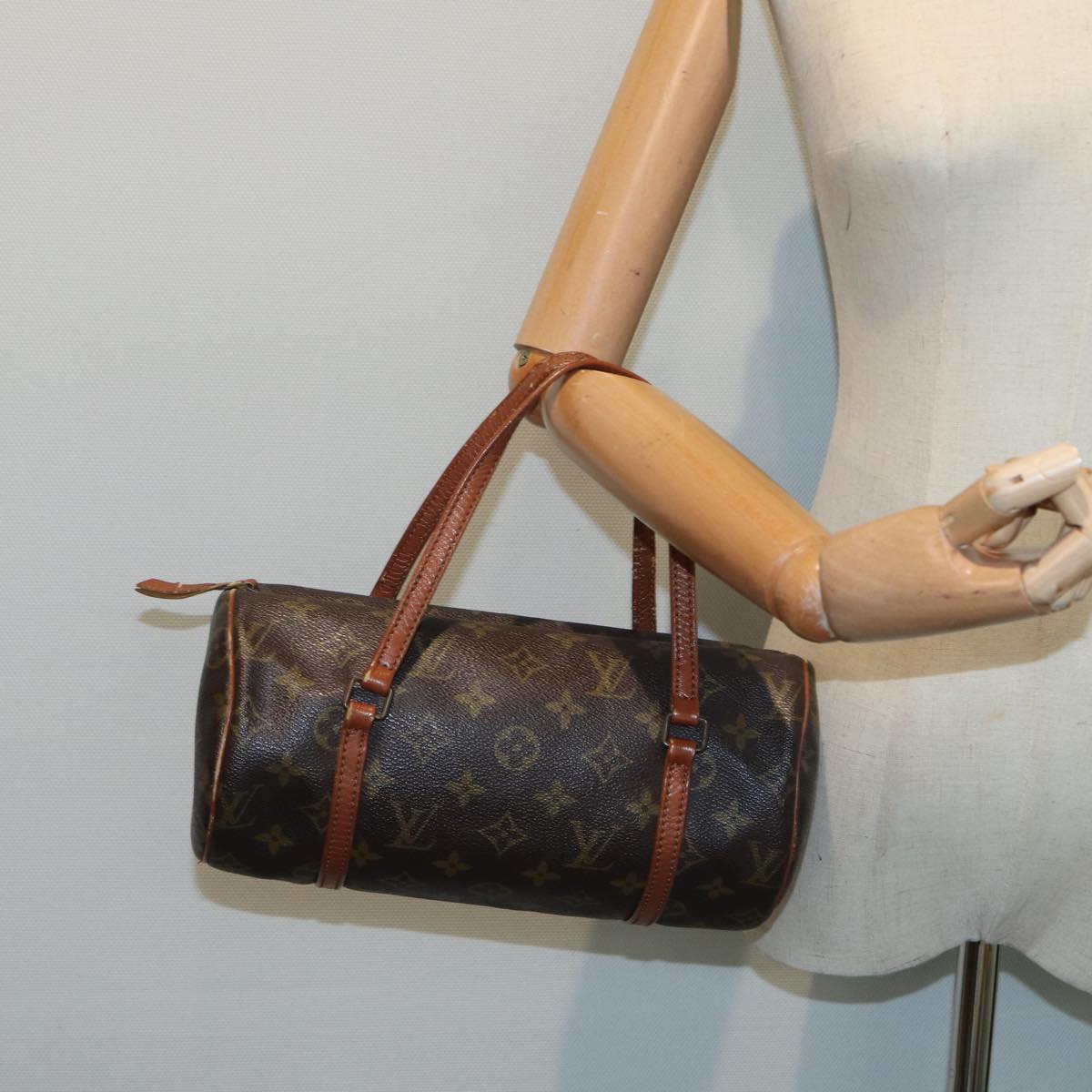 LOUIS VUITTON Monogram Papillon 26 Hand Bag M51386 LV Auth 85202