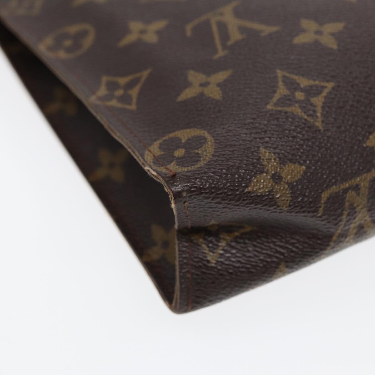 LOUIS VUITTON Monogram Poche Toilette 26 Pouch M47542 LV Auth 85212