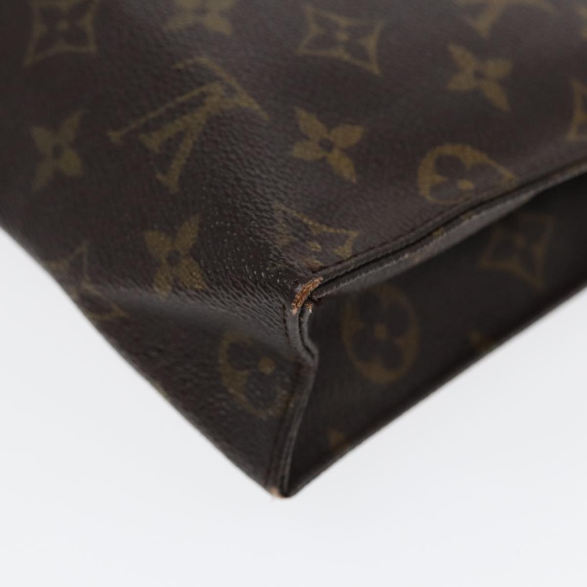 LOUIS VUITTON Monogram Poche Toilette 26 Pouch M47542 LV Auth 85213