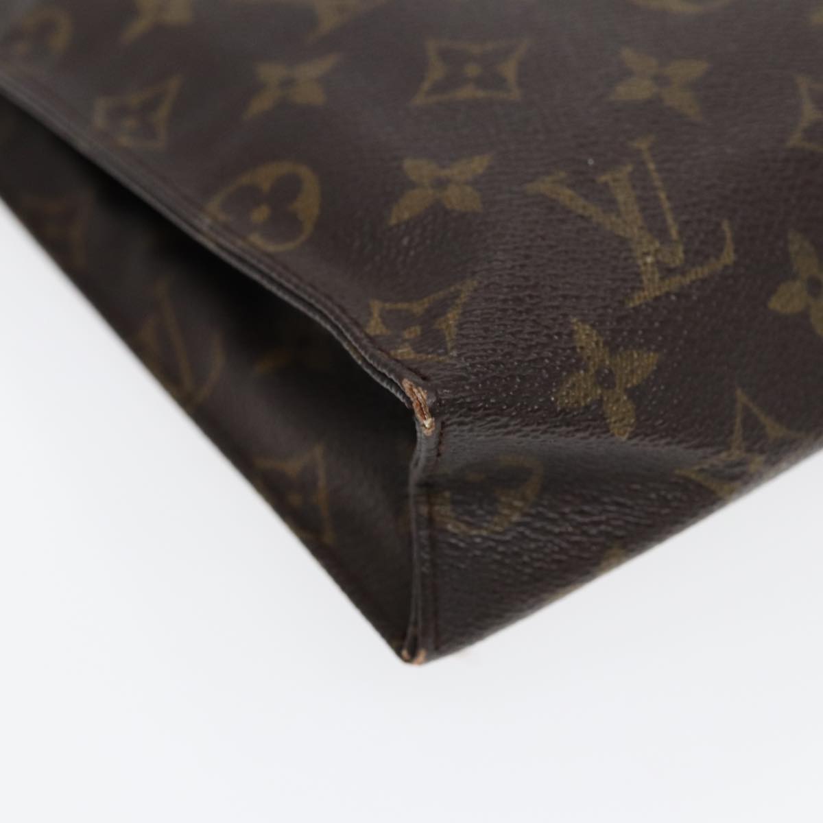 LOUIS VUITTON Monogram Poche Toilette 26 Pouch M47542 LV Auth 85213