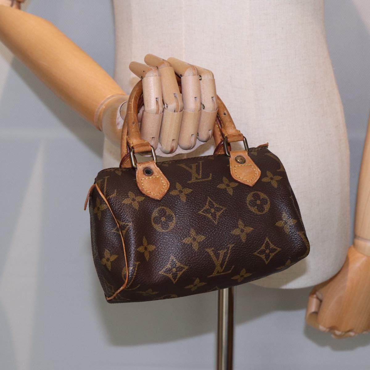 LOUIS VUITTON Monogram Mini Speedy Hand Bag M41534 LV Auth 85235