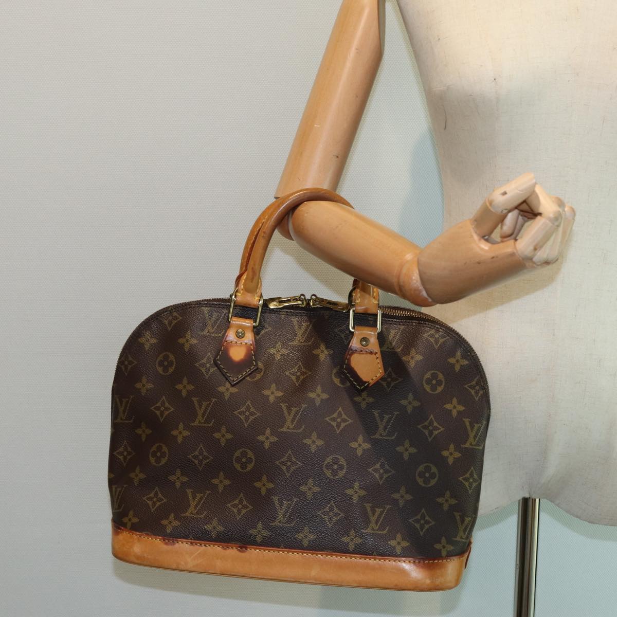 LOUIS VUITTON Monogram Alma Hand Bag M51130 LV Auth 85239