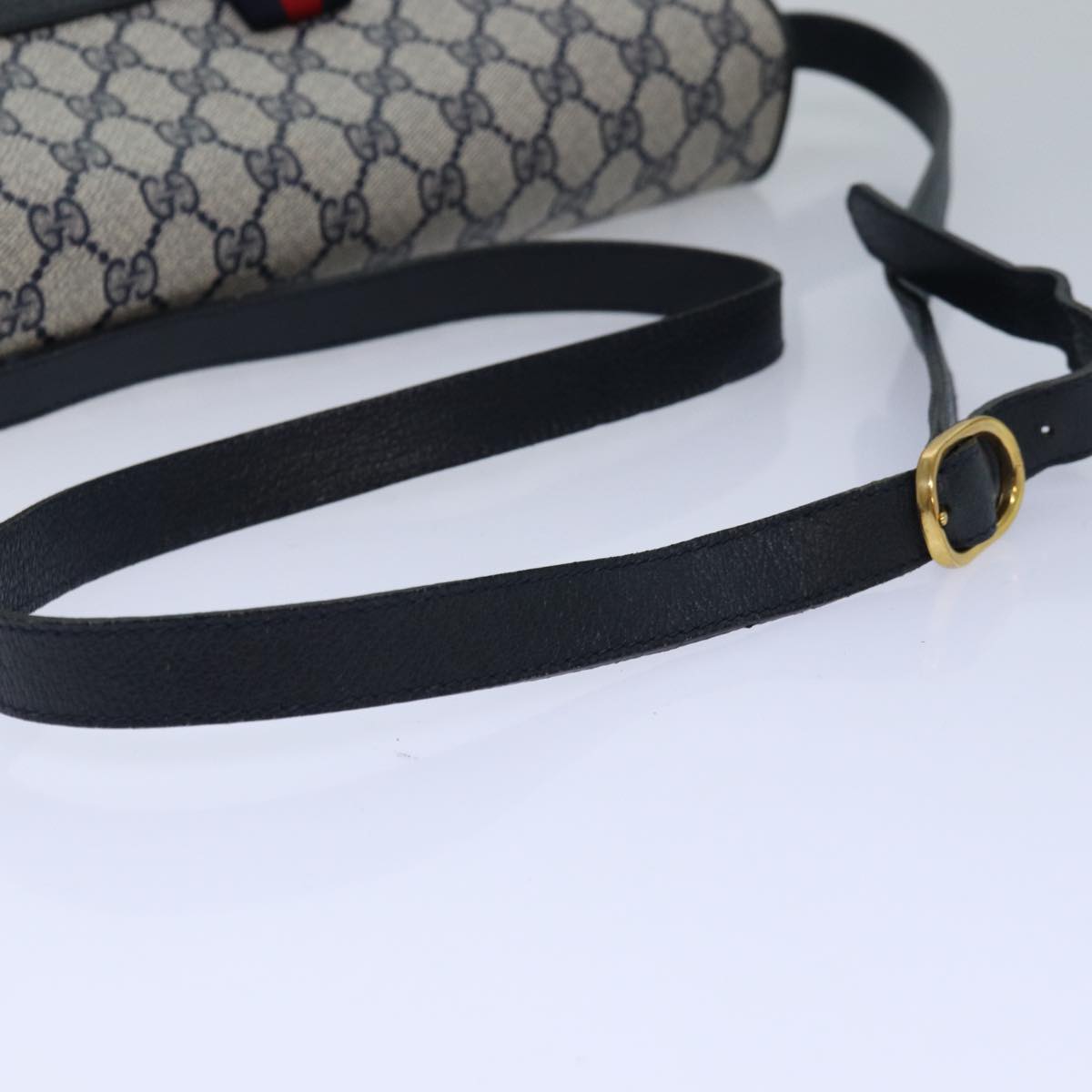 GUCCI GG Supreme Sherry Line Shoulder Bag PVC Navy gold 904 02 084 Auth 85245