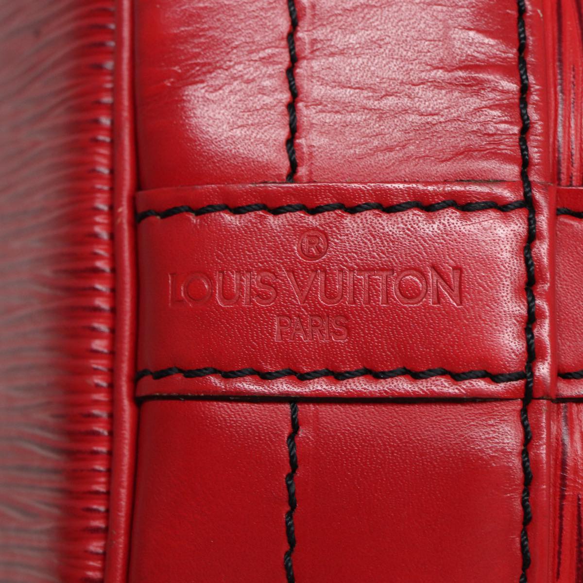 LOUIS VUITTON Epi Noe Shoulder Bag Red M44007 LV Auth 85258