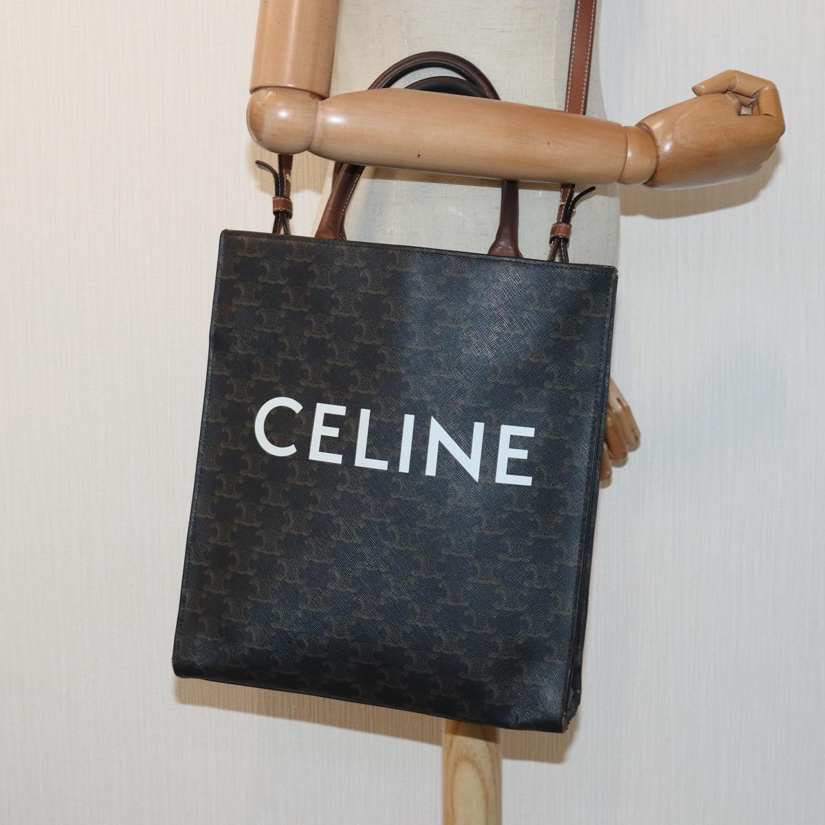 CELINE Triomphe Canvas Hand Bag PVC 2way Black Gold Auth 85281