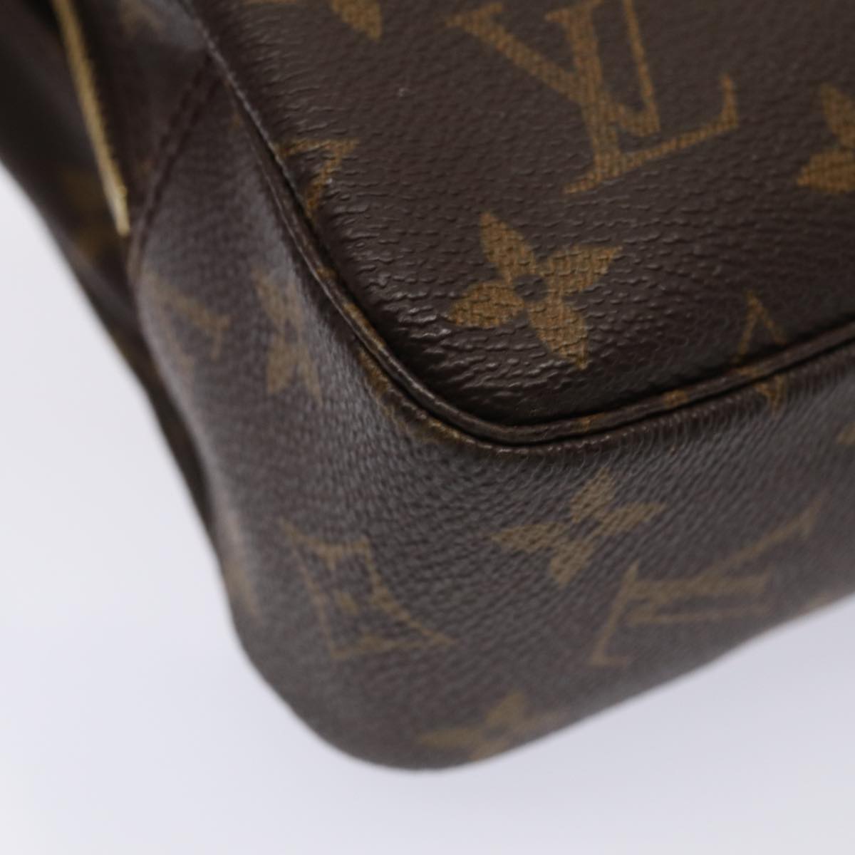 LOUIS VUITTON Monogram Trousse Toilette 23 Clutch Bag M47524 LV Auth 85327