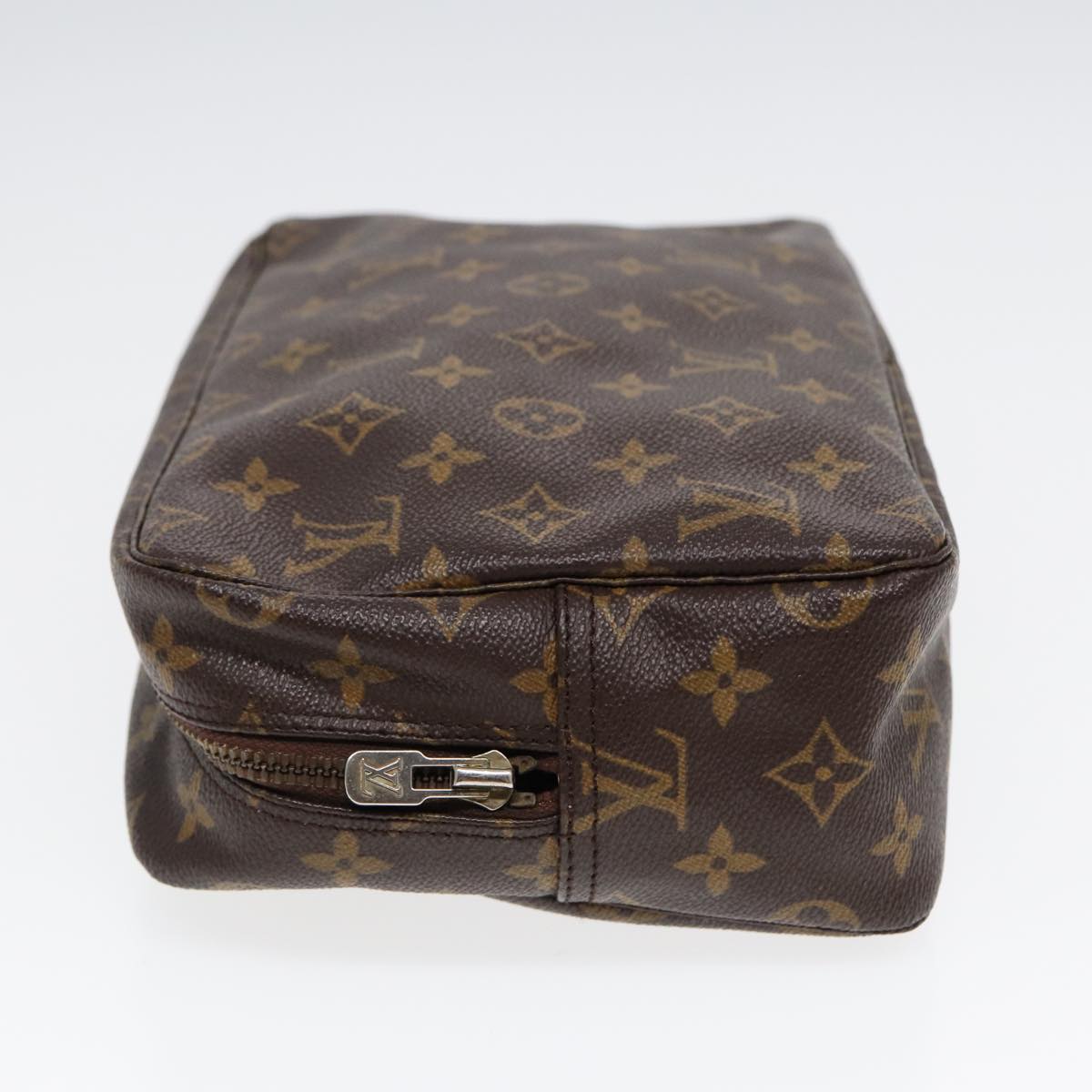 LOUIS VUITTON Monogram Trousse Toilette 28 Clutch Bag M47522 LV Auth 85328