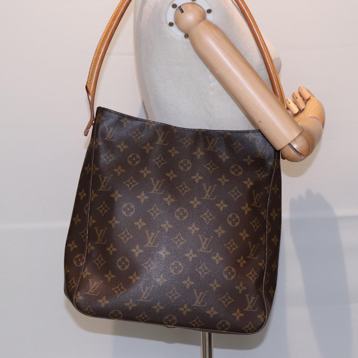 LOUIS VUITTON Monogram Looping GM Shoulder Bag M51145 LV Auth 85360