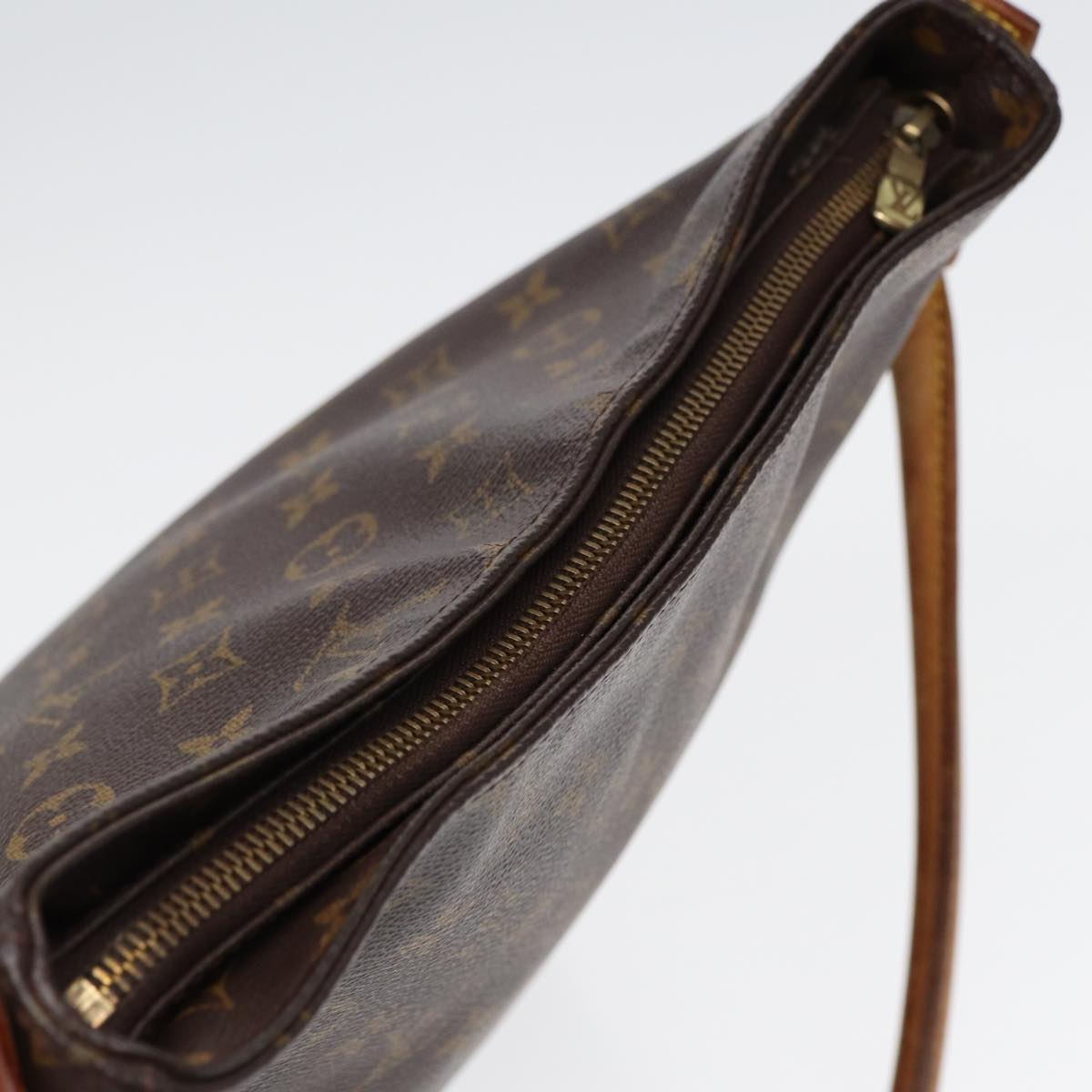 LOUIS VUITTON Monogram Looping GM Shoulder Bag M51145 LV Auth 85362