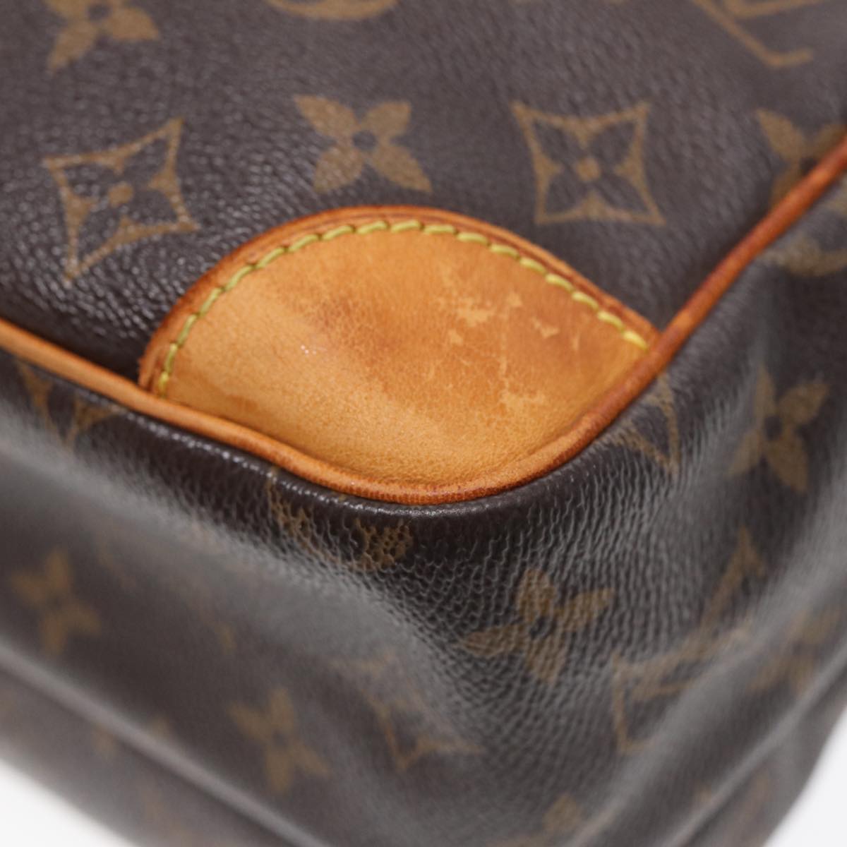 LOUIS VUITTON Monogram Nile Shoulder Bag M45244 LV Auth 85368