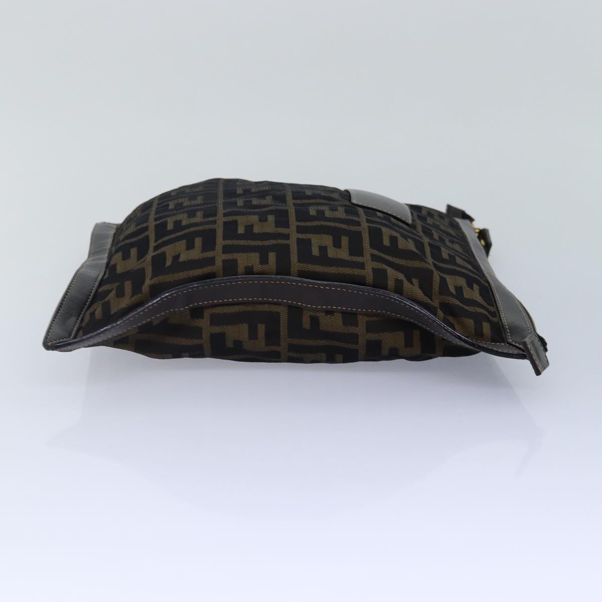 FENDI Zucca Canvas Clutch Bag Brown Black gold Auth 85411