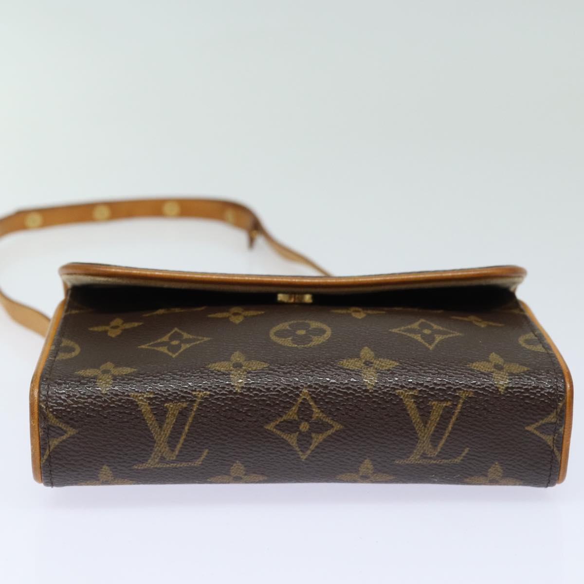 LOUIS VUITTON Monogram Pochette Florentine Waist bag M51855 LV Auth 85421