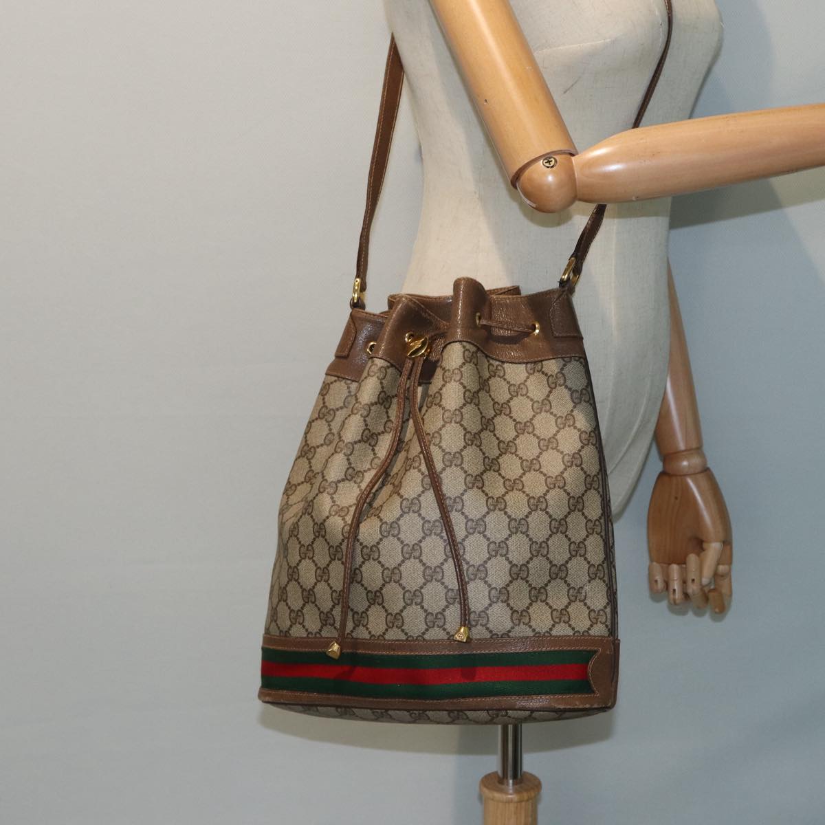 GUCCI GG Supreme Web Sherry Line Shoulder Bag PVC Beige Gold Auth 85474