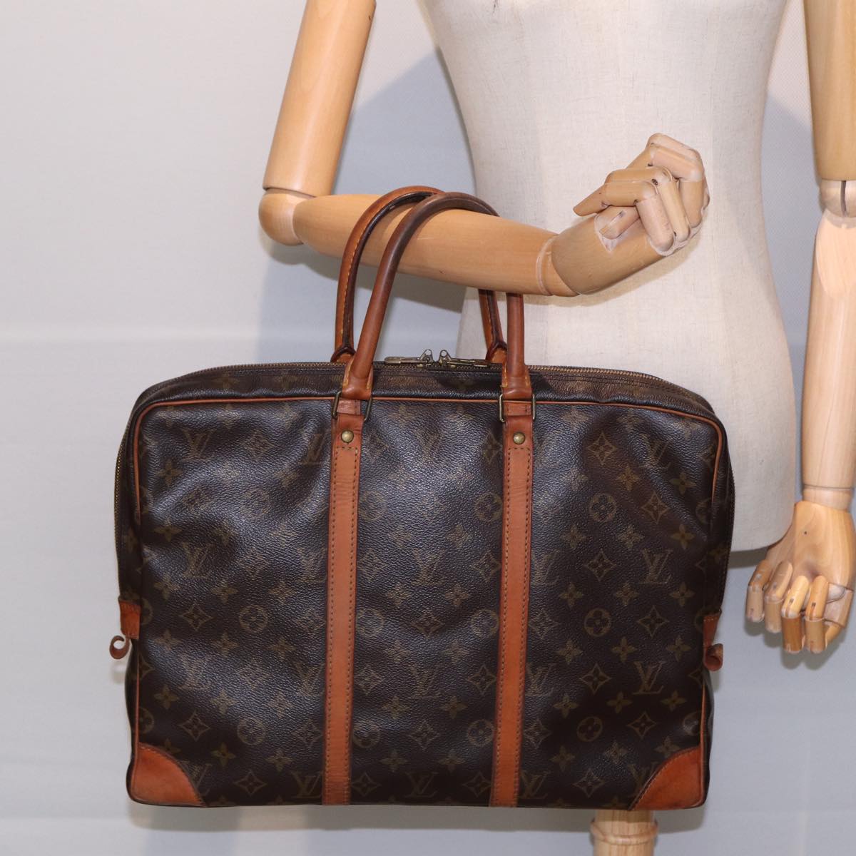 LOUIS VUITTON Monogram Porte Documents Voyage Business Bag M53361 LV Auth 85549