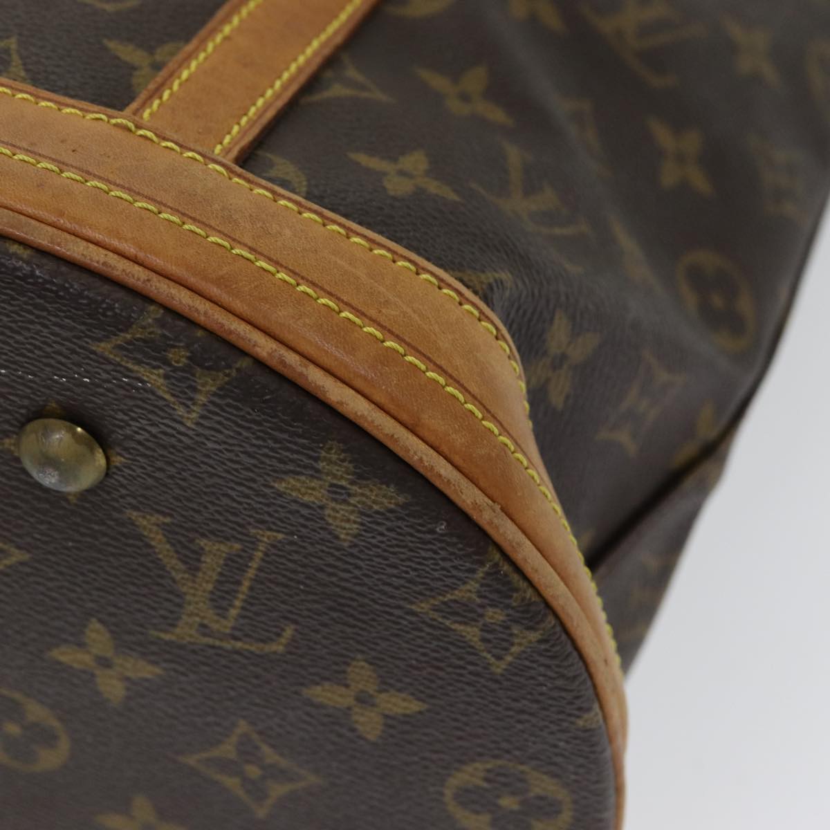 LOUIS VUITTON Monogram Bucket GM Shoulder Bag M42236 LV Auth 85603