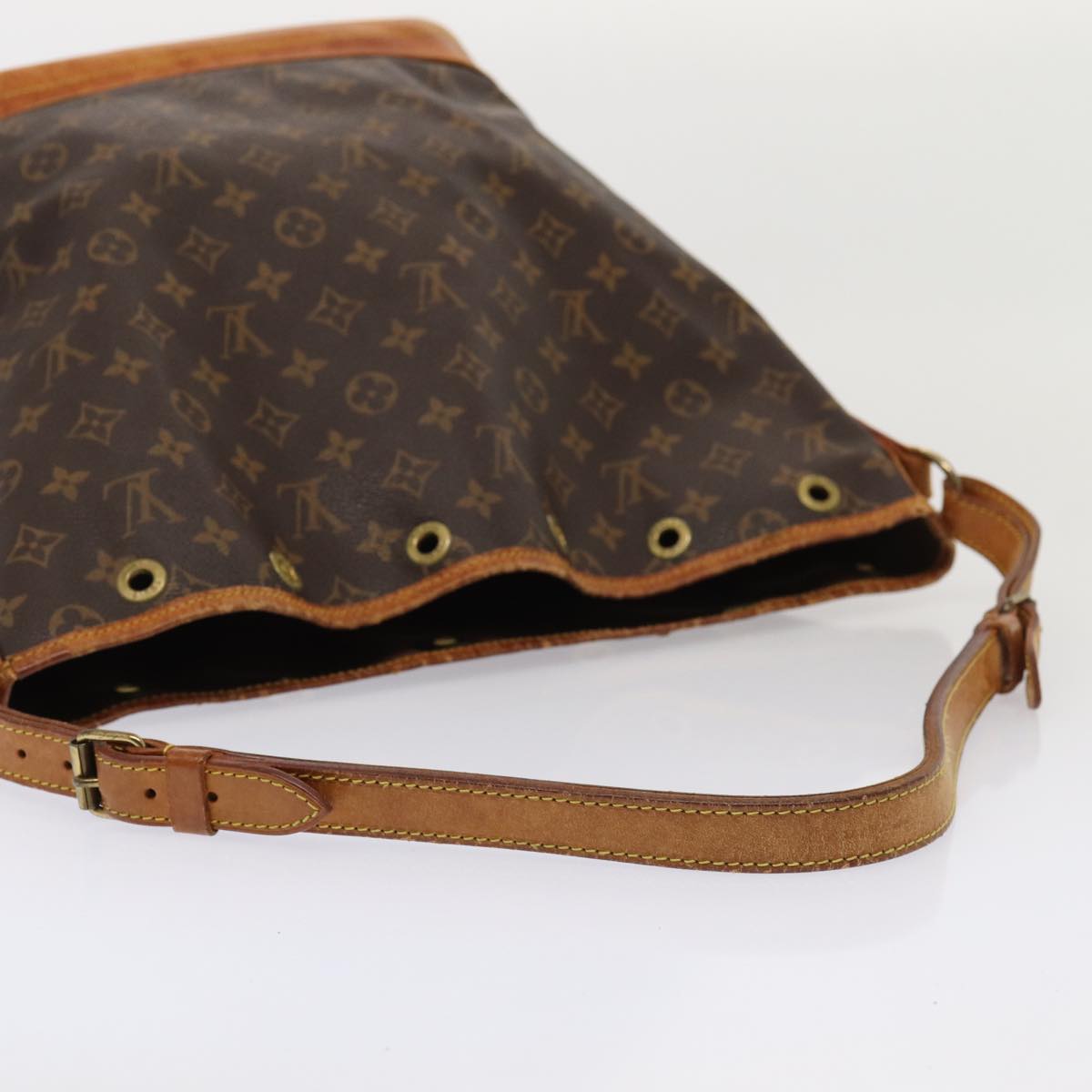 LOUIS VUITTON Monogram Noe Shoulder Bag M42224 LV Auth 85604