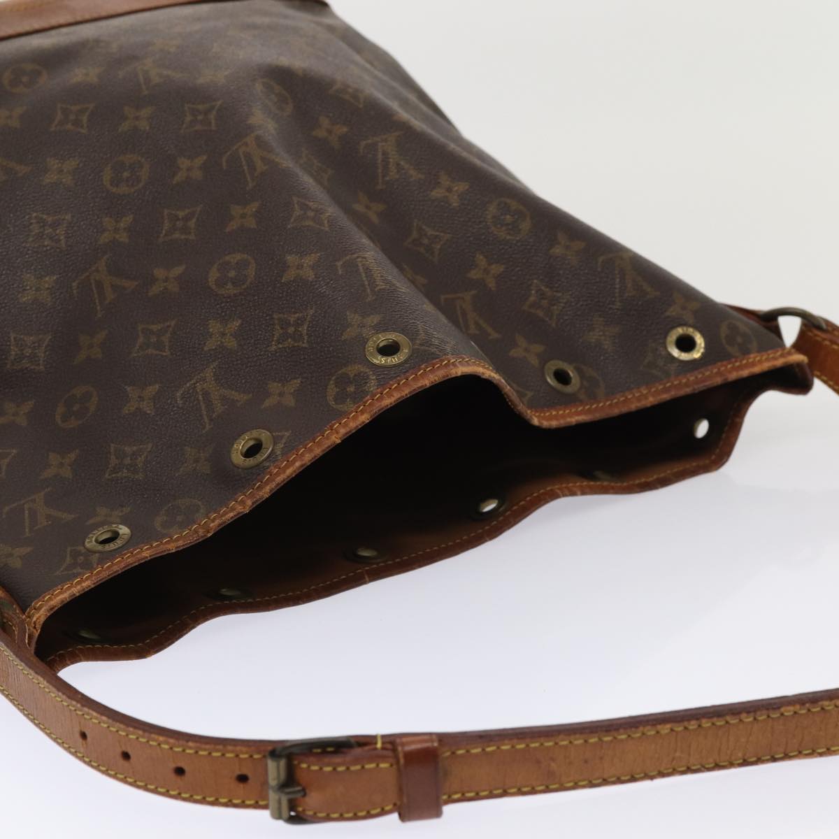 LOUIS VUITTON Monogram Noe Shoulder Bag M42224 LV Auth 85609