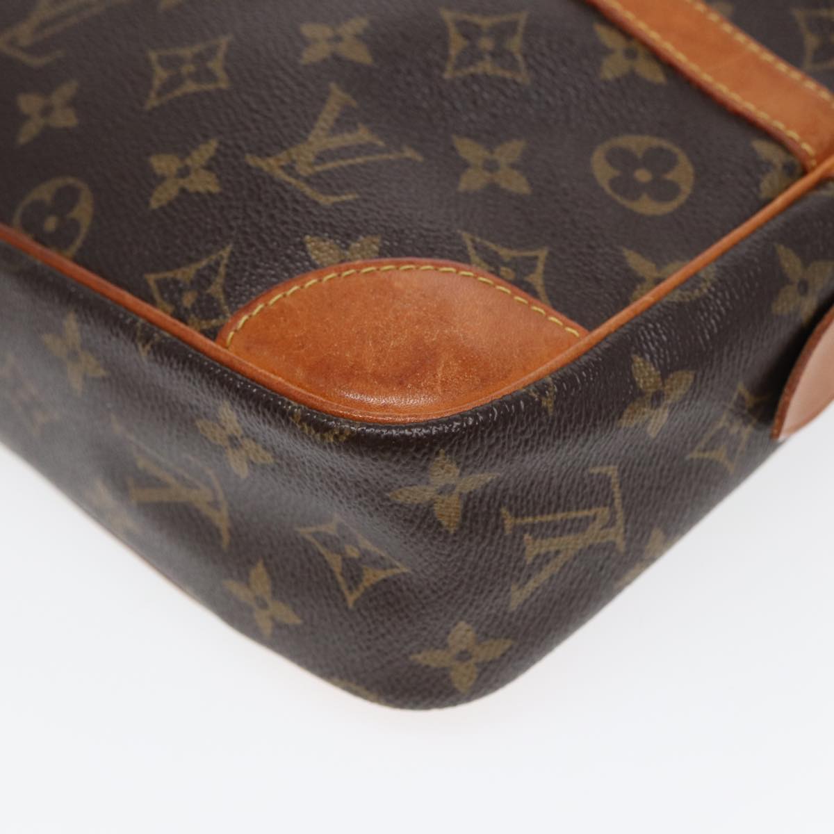 LOUIS VUITTON Monogram Compiegne 28 Clutch Bag M51845 LV Auth 85645