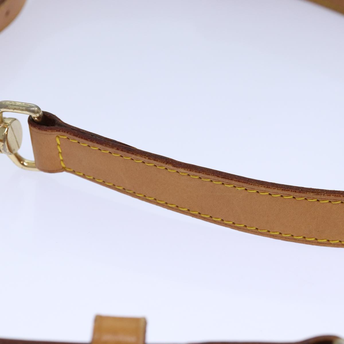 LOUIS VUITTON Adjustable Shoulder Strap Leather 31.9""-39.4"" Beige Auth 85655