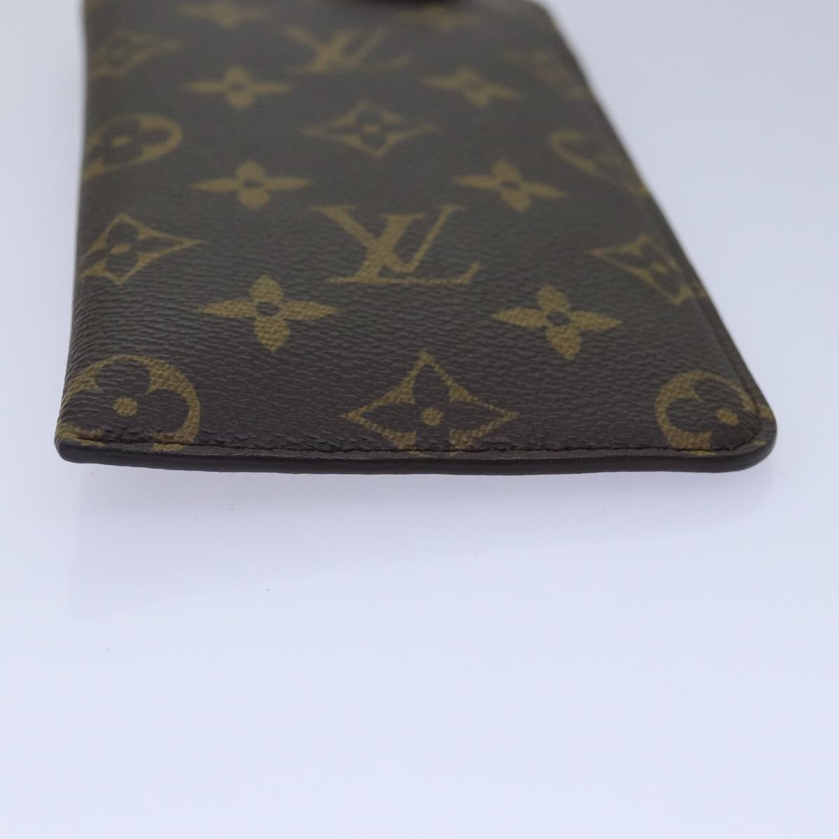 LOUIS VUITTON Monogram Etui Lunette MM Glasses Case M66544 LV Auth 85670