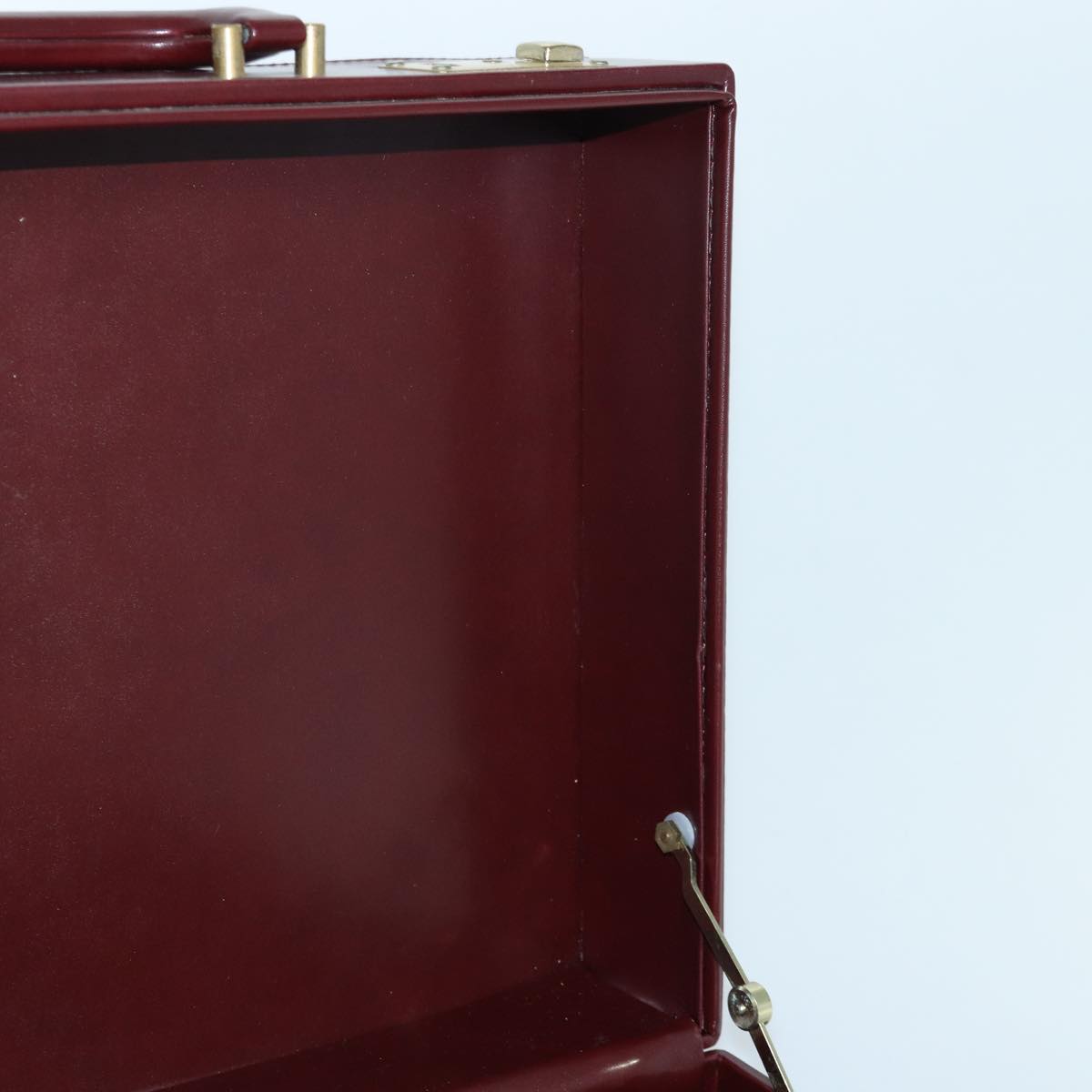 CARTIER Trunk Leather Bordeaux Gold Auth 85729