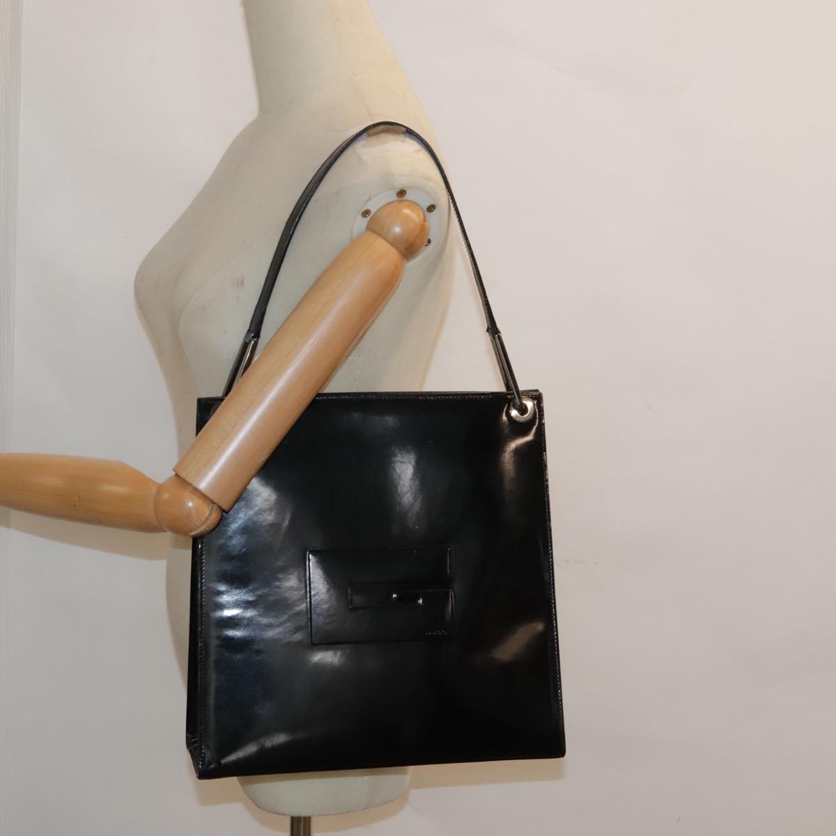 GUCCI Shoulder Bag Patent leather Black Silver 001 1013 3037 Auth 85761