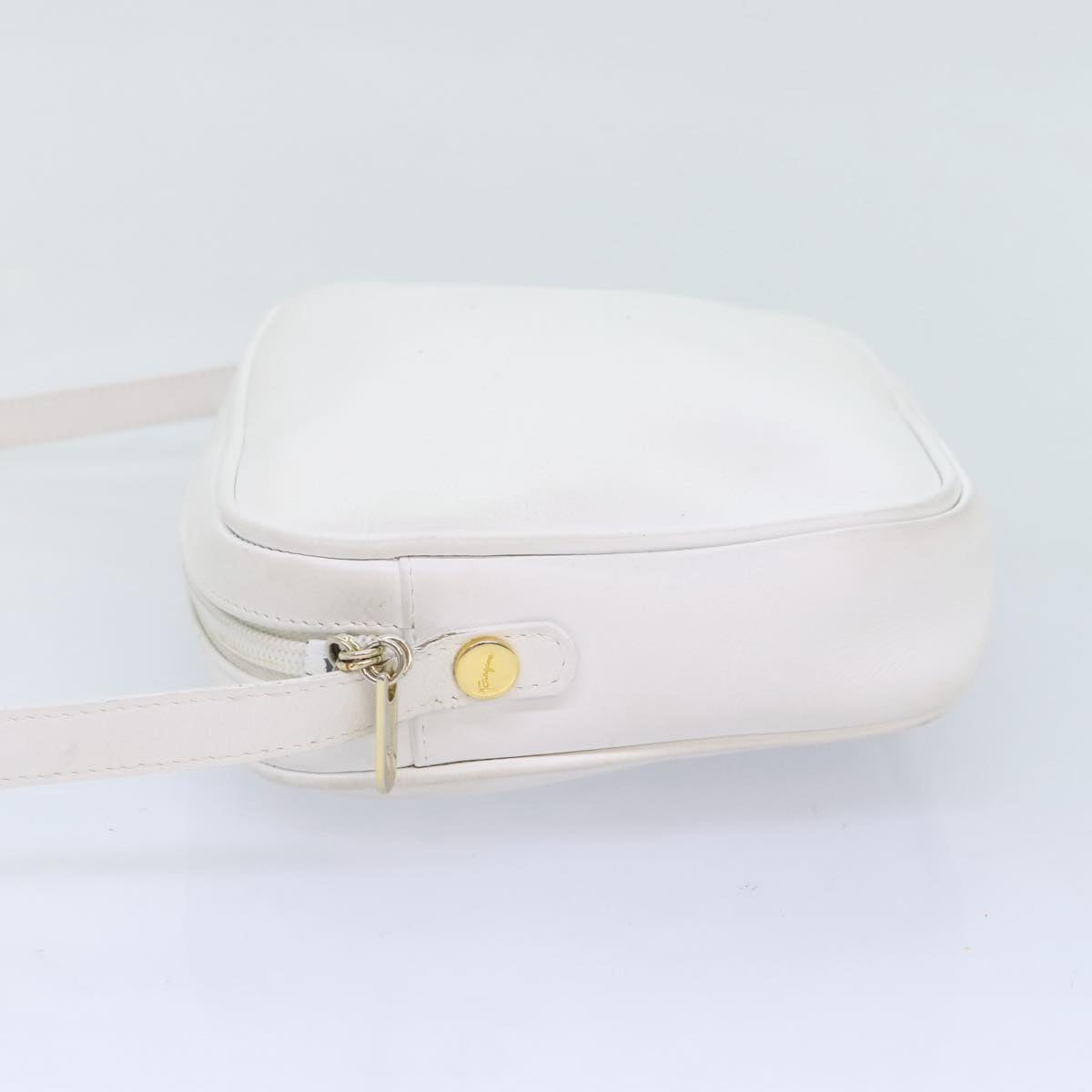 Salvatore Ferragamo Shoulder Bag Leather Gold White Auth 85785