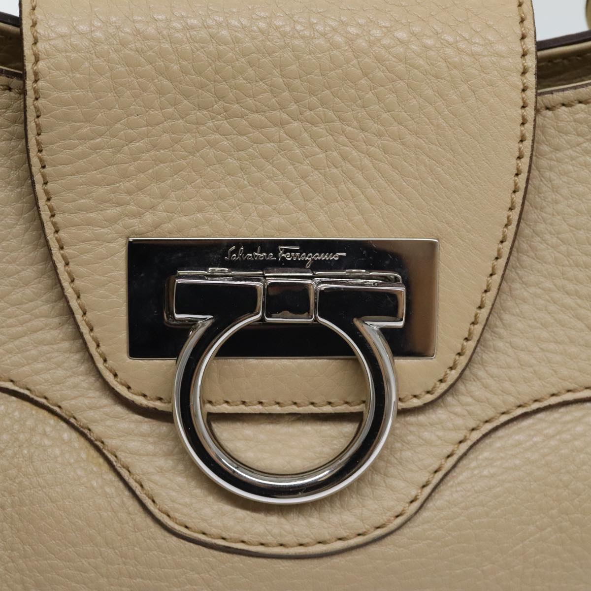 Salvatore Ferragamo Gancini Shoulder Bag Leather Beige Silver Auth 85798