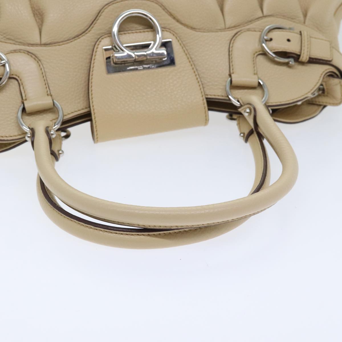 Salvatore Ferragamo Gancini Shoulder Bag Leather Beige Silver Auth 85798