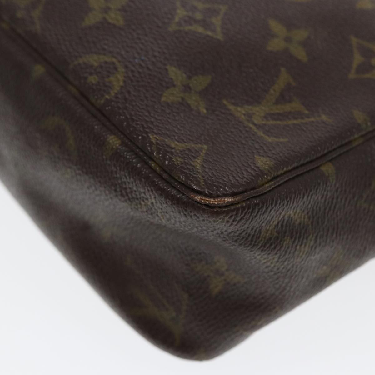 LOUIS VUITTON Monogram Trousse Toilette 28 Clutch Bag M47522 LV Auth 85842