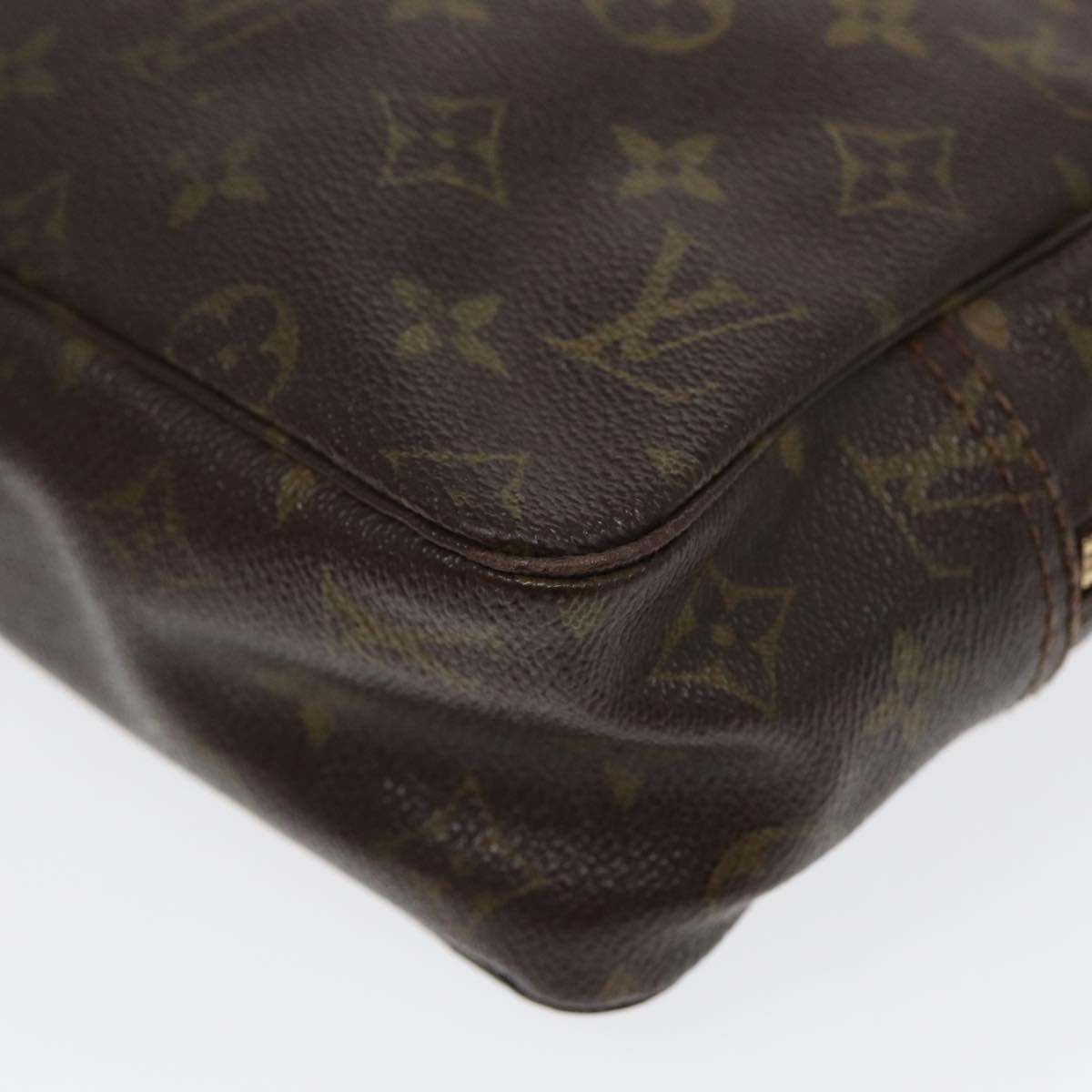 LOUIS VUITTON Monogram Trousse Toilette 28 Clutch Bag M47522 LV Auth 85842