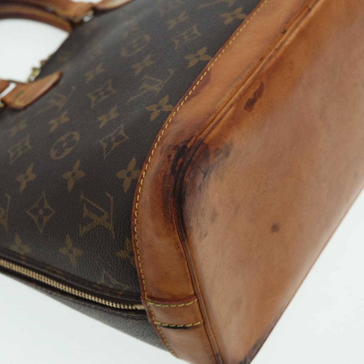 LOUIS VUITTON Monogram Alma Hand Bag M51130 LV Auth 85843