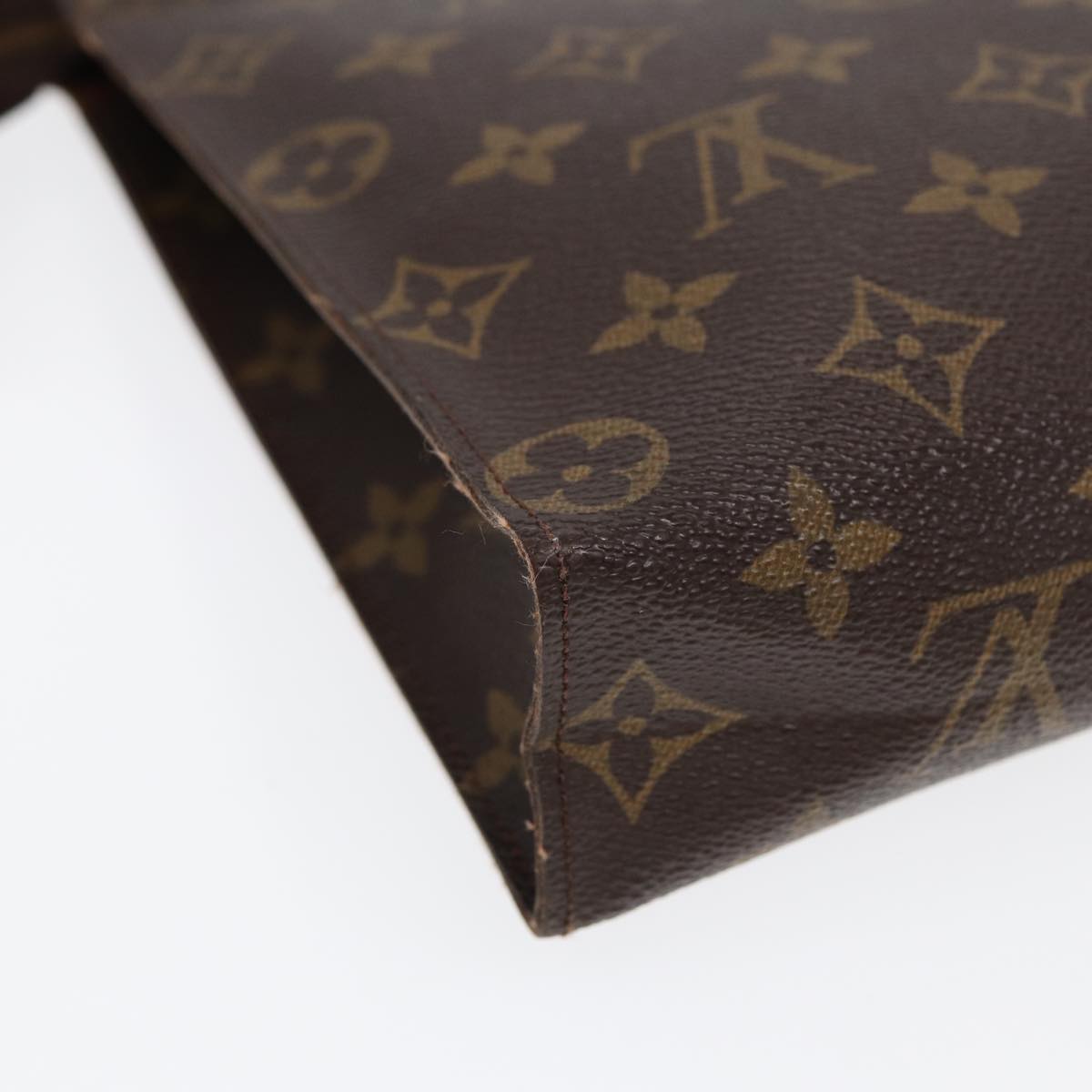 LOUIS VUITTON Monogram Poche Toilette 26 Pouch M47542 LV Auth 85909