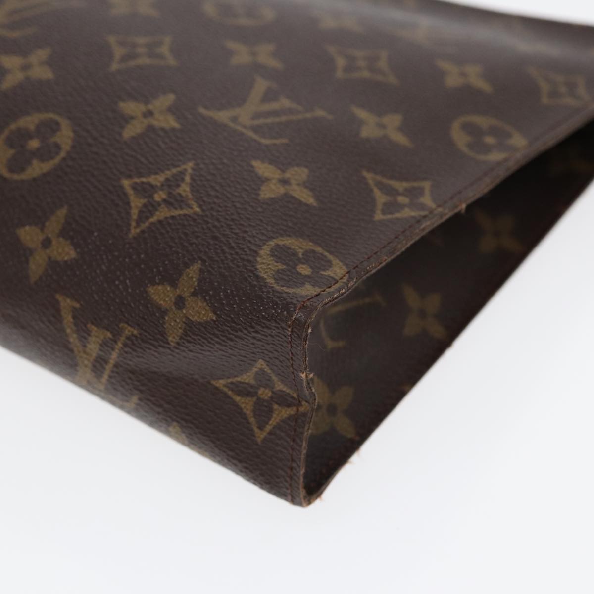 LOUIS VUITTON Monogram Poche Toilette 26 Pouch M47542 LV Auth 85909