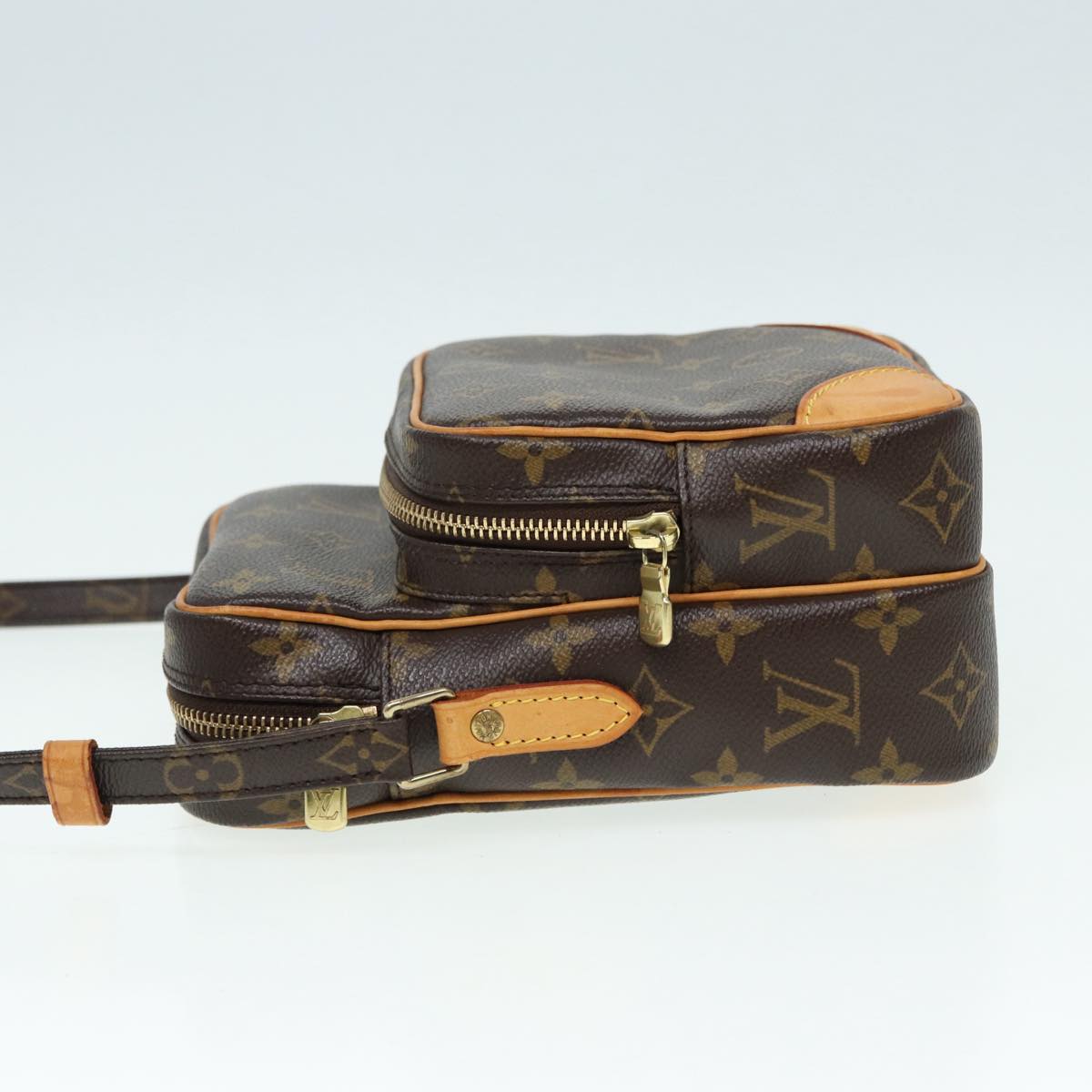 LOUIS VUITTON Monogram Amazon Shoulder Bag M45236 LV Auth 85915