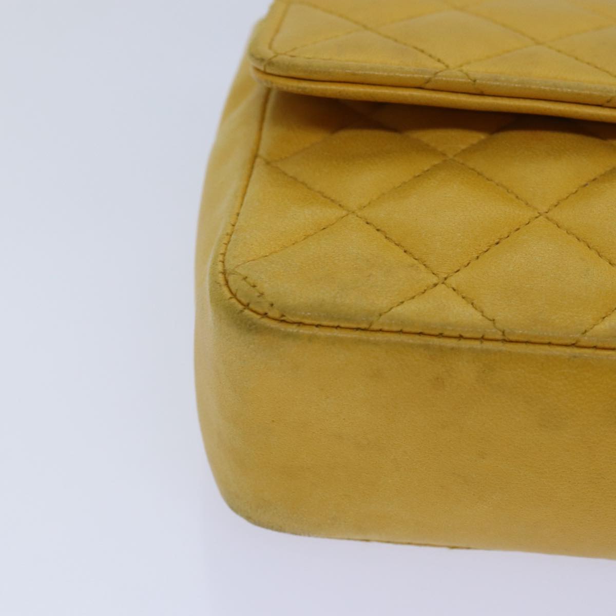 CHANEL Mini Matelasse Chain Shoulder Bag Lamb Skin Yellow Gold CC Auth 85920