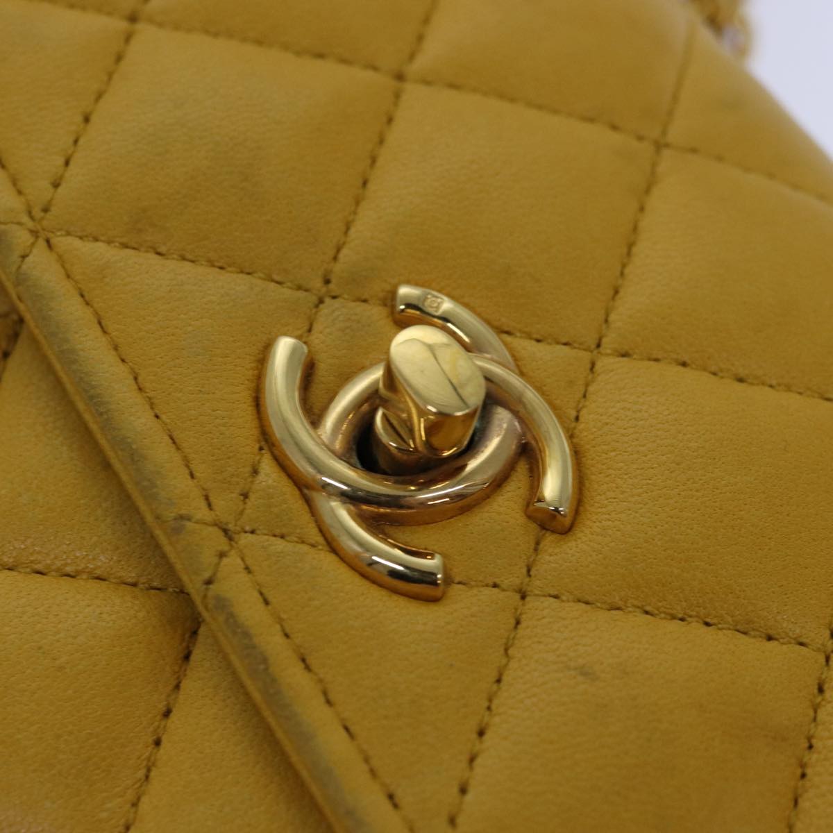 CHANEL Mini Matelasse Chain Shoulder Bag Lamb Skin Yellow Gold CC Auth 85920