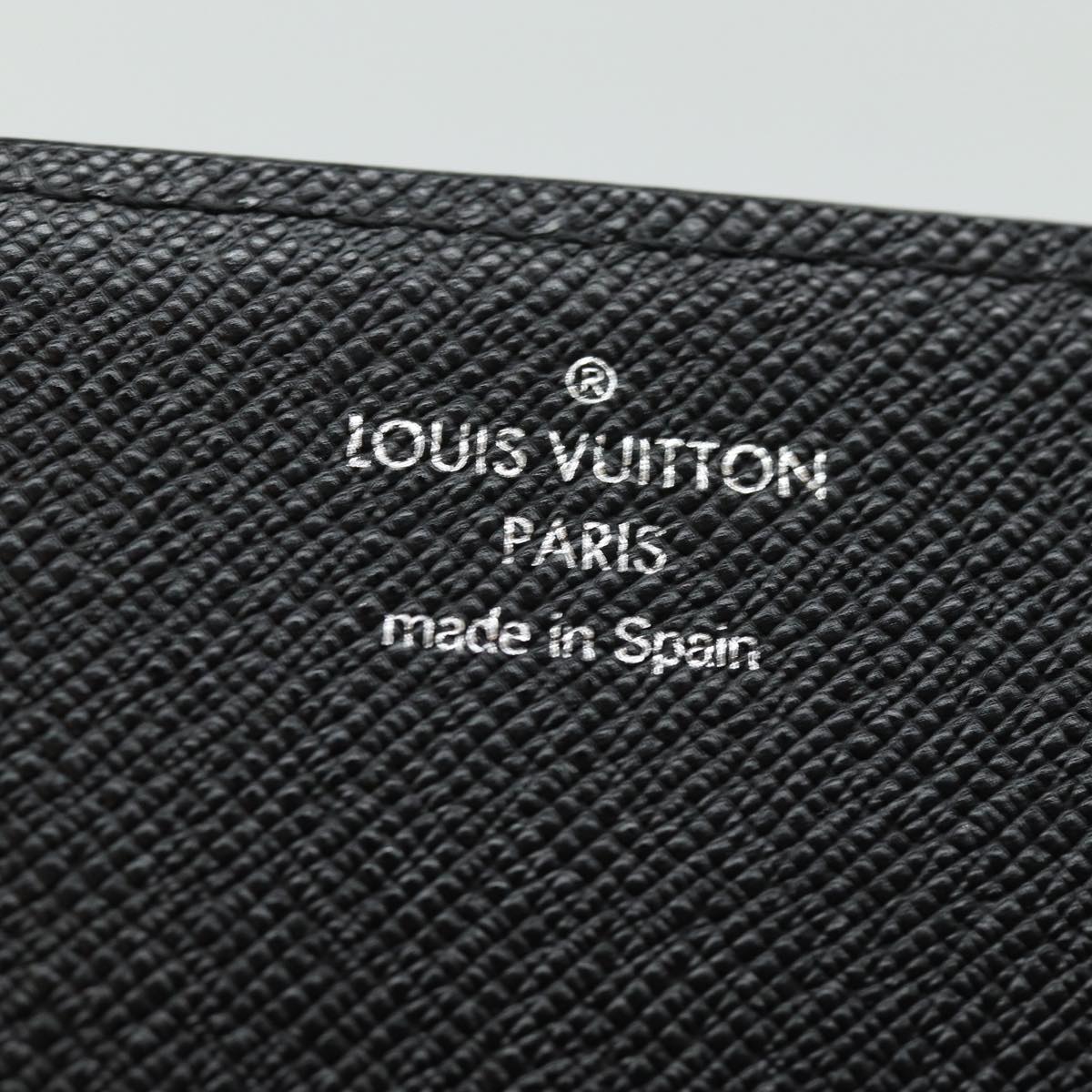 LOUIS VUITTON Taiga Anvelop Cult De Vuitto Card Case Ardoise M30922 Auth 85932A