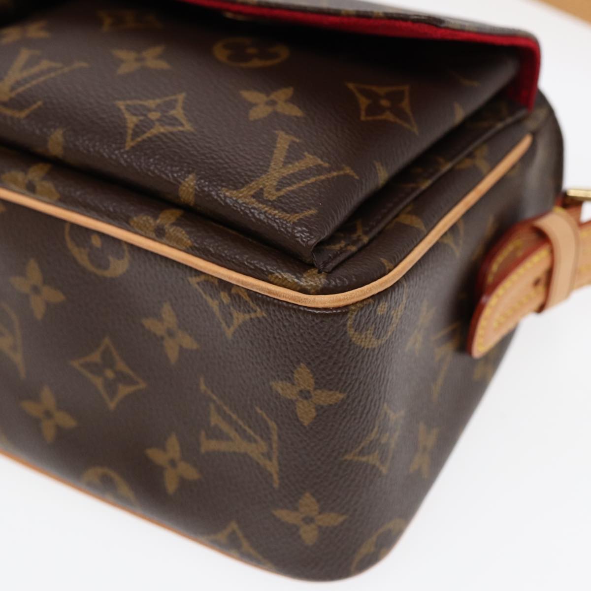 LOUIS VUITTON Monogram Viva Cite MM Shoulder Bag M51164 LV Auth 85939A