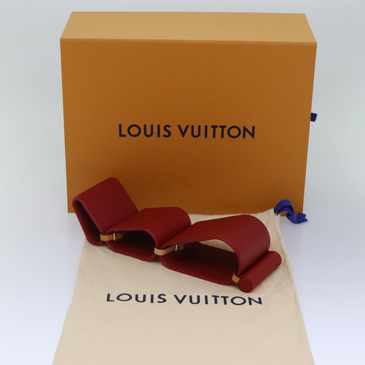 LOUIS VUITTON Nomad LOUNGE CHAIR Object Red LV Auth 85957S