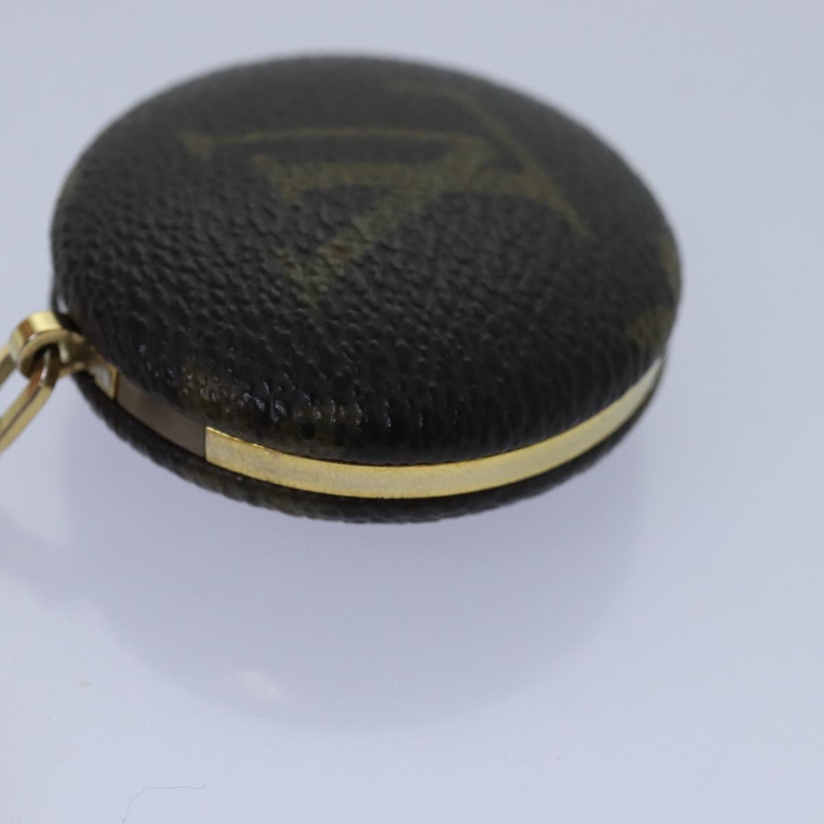 LOUIS VUITTON Monogram Astropill Key Holder M51910 LV Auth 85958